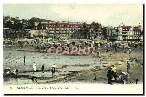 Cartes postales Trouville La plage et l&#39hotel de paris