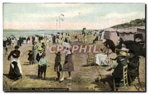 Cartes postales Trouville la plage et la jetee promenade