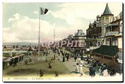 Cartes postales Trouville Les planches