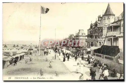 Cartes postales Trouville Les planches