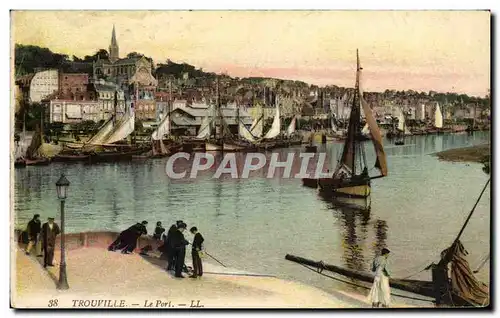 Cartes postales Trouville Le port Bateaux Peche Pecheur