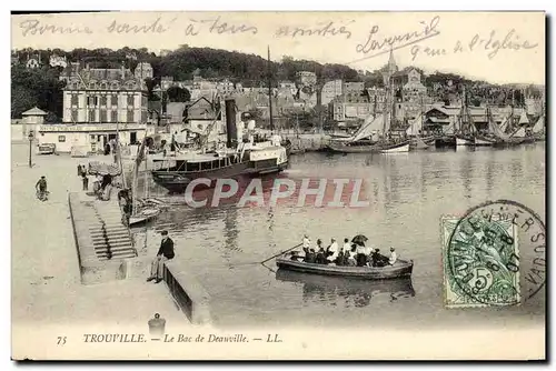 Cartes postales Trouville Le bac de Deauville Bateaux