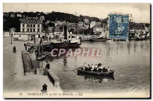 Ansichtskarte AK Trouville Le bac de Deauville Bateaux