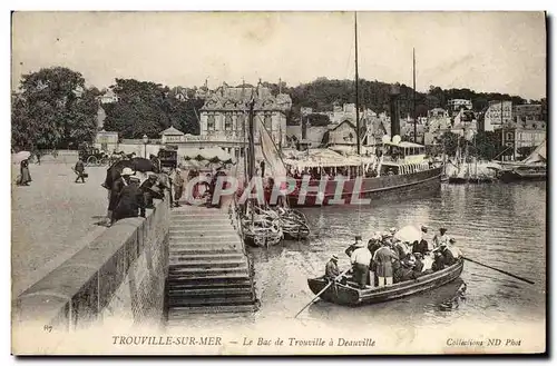 Ansichtskarte AK Trouville Sur Mer Le bac trouville a Deauville Bateaux