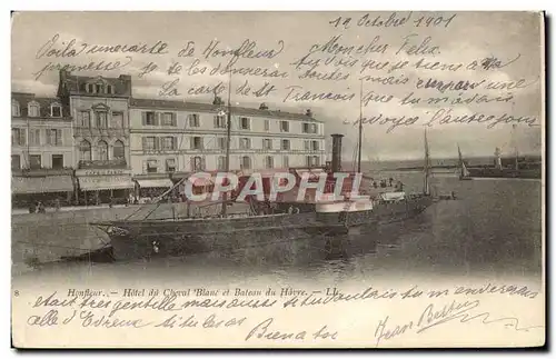 Ansichtskarte AK Honfleur L&#39Hotel du Cheval Blanc et le Bateau du Havre