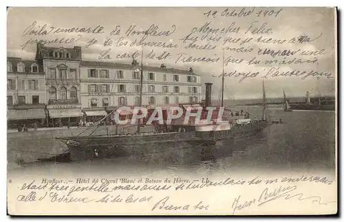 Cartes postales Honfleur L&#39Hotel du Cheval Blanc et le Bateau du Havre