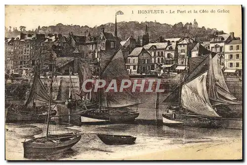 Cartes postales Honfleur Le Fort et le Cote de Grace a maree haute Bateaux