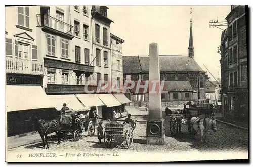 Cartes postales Honfleur Place de l'Obelisque Cheval