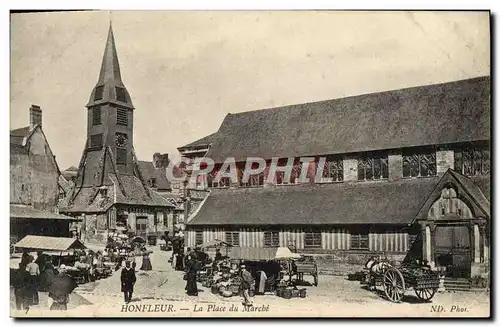Cartes postales Honfleur La Place du Marche