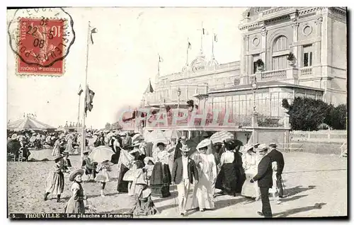 Cartes postales Trouville Les Planches et le Casino