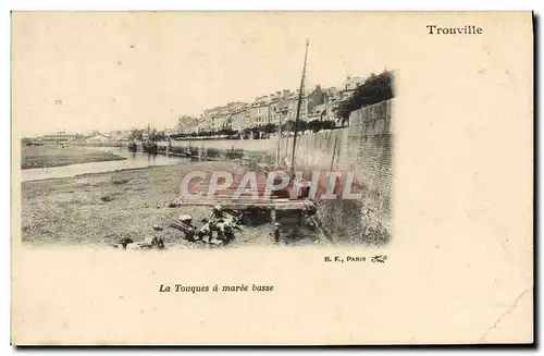 Ansichtskarte AK Trouville Sur Mer La Touques a maree basse Bateau