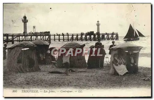 Cartes postales Trouville Les jetees contrejour