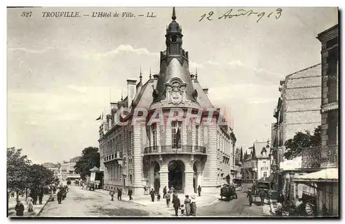 Cartes postales Trouville l&#39hotel de ville