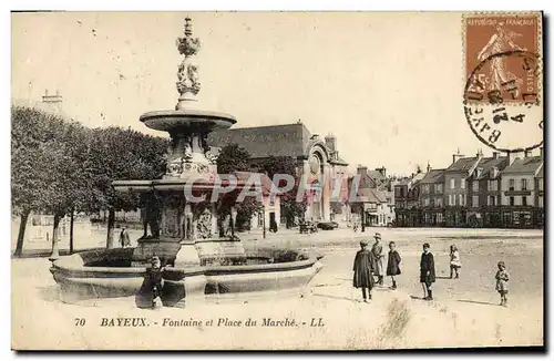 Ansichtskarte AK Bayeux Fontaine et place du marche