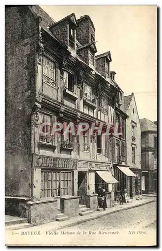 Cartes postales Bayeux Vieille maison de la rue Bienvenue Coiffeur