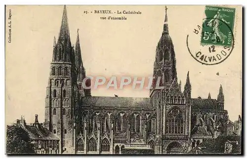 Cartes postales Bayeux le cathedrale vue d&#39ensemble