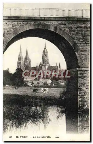 Ansichtskarte AK Bayeux le cathedrale Vaches