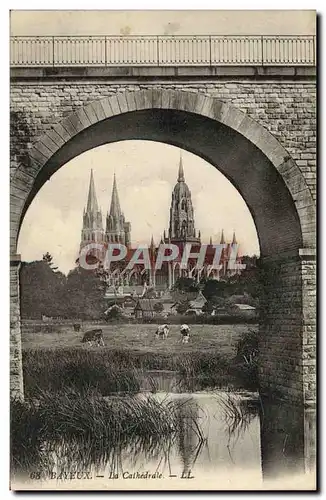 Cartes postales Bayeux le cathedrale