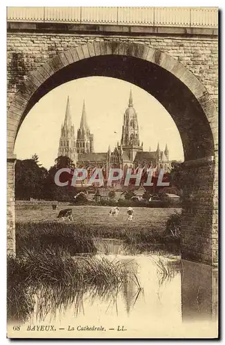 Cartes postales Bayeux La Cathedrale