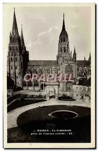 Ansichtskarte AK Bayeux La Cathedrale Vue Prise de L&#39Eveche