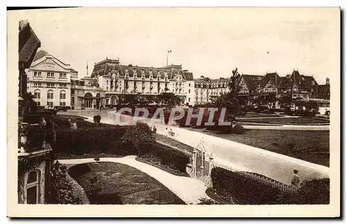 Cartes postales Cabourg Les Jardins du Casino