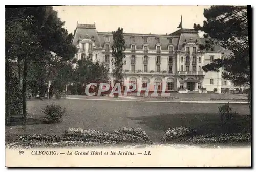 Cartes postales Cabourg Le Grand hotel et les Jardins