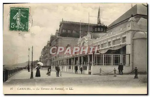 Ansichtskarte AK Cabourg La Terrasse du Kursaal