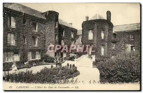 Ansichtskarte AK Cabourg L&#39Hotel des Ducs de Normandie