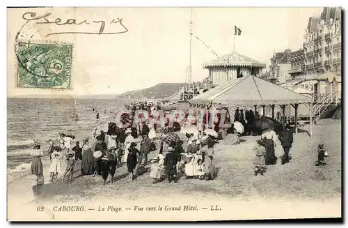 Cartes postales Cabourg La Plage Vue vers le Grand Hotel