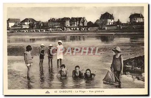 Cartes postales Cabourg La Plage Vue generale Enfants