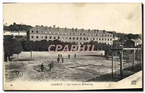 Ansichtskarte AK Lisieux La caserne Delaunay Militaria