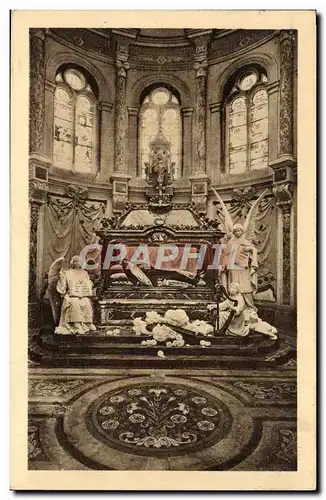 Ansichtskarte AK Lisieux Chapelle et chasse de la bienheureuse Therese de l&#39enfant Jesus