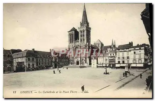 Ansichtskarte AK Lisieux La Cathedrale et la place thiers