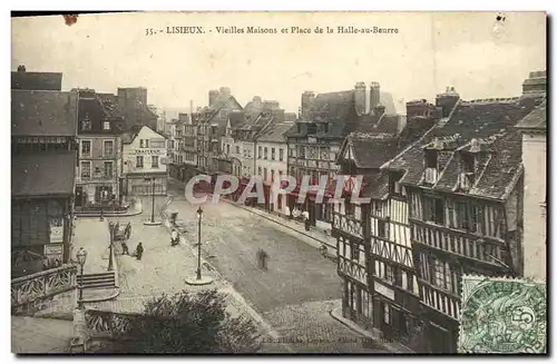 Ansichtskarte AK Lisieux Vieilles Maisons de la place du marche au beurre