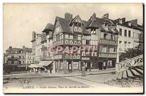 Cartes postales Lisieux vieilles maisons place du marche au beurre