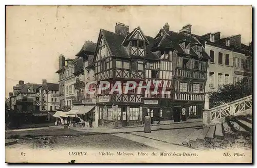 Cartes postales Lisieux vieilles maisons place dumarche au beurre