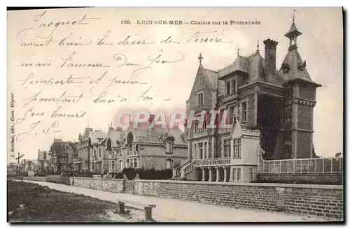 Cartes postales Lion sur mer chalets sur la promenade