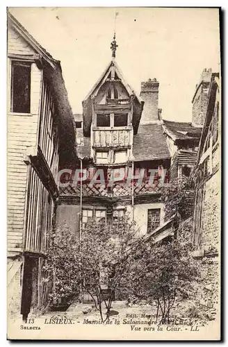 Cartes postales Lisieux Manoir de la Salamandre Vue vers la cour