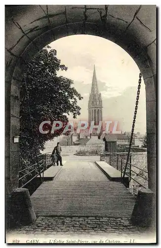 Cartes postales Caen L'Eglise Saint Pierre vue du Chateau Soldat Militaria