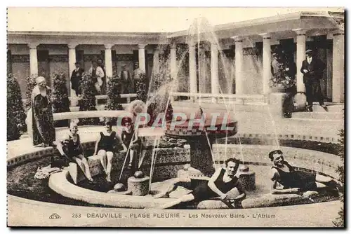 Ansichtskarte AK Deauville Plage fleurie Les nouveaux bains l&#39atrium