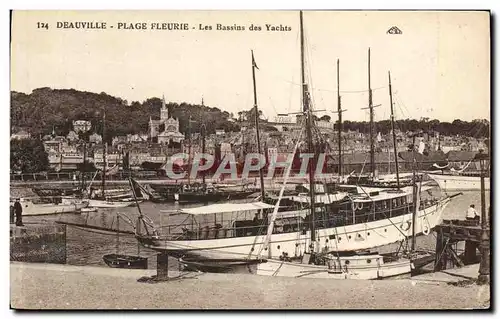 Ansichtskarte AK Deauville Plage fleurie les bassins des yachts Bateaux