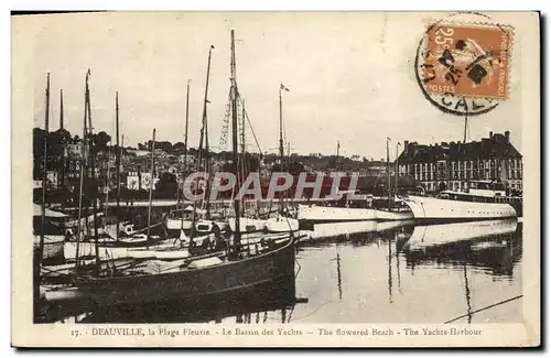 Cartes postales Deauville la plage fleurie le bassin des yachts Bateaux