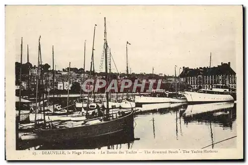 Cartes postales Deauville la plage fleurie le bassin des yachts Bateaux