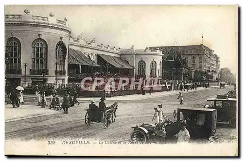 Cartes postales Deauville la Le casino et le royal hotel