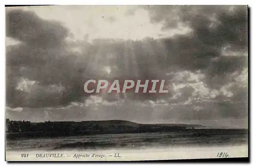 Cartes postales Deauville approche d'orage