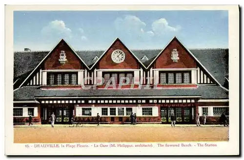 Cartes postales Deauville La plage fleurie la gare