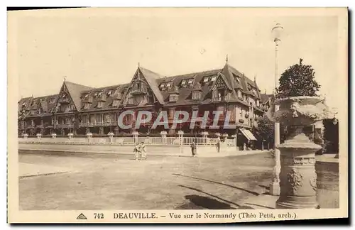 Cartes postales Deauville vue sur le normandy hotel