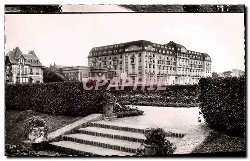 Cartes postales Deauville la plage fleurie le royal hotel des jardins