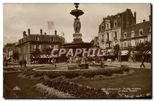 Cartes postales Deauville plage fleurie la place morny