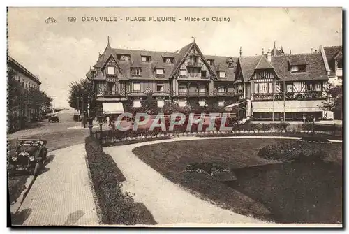 Cartes postales Deauville plage fleurie place du casino